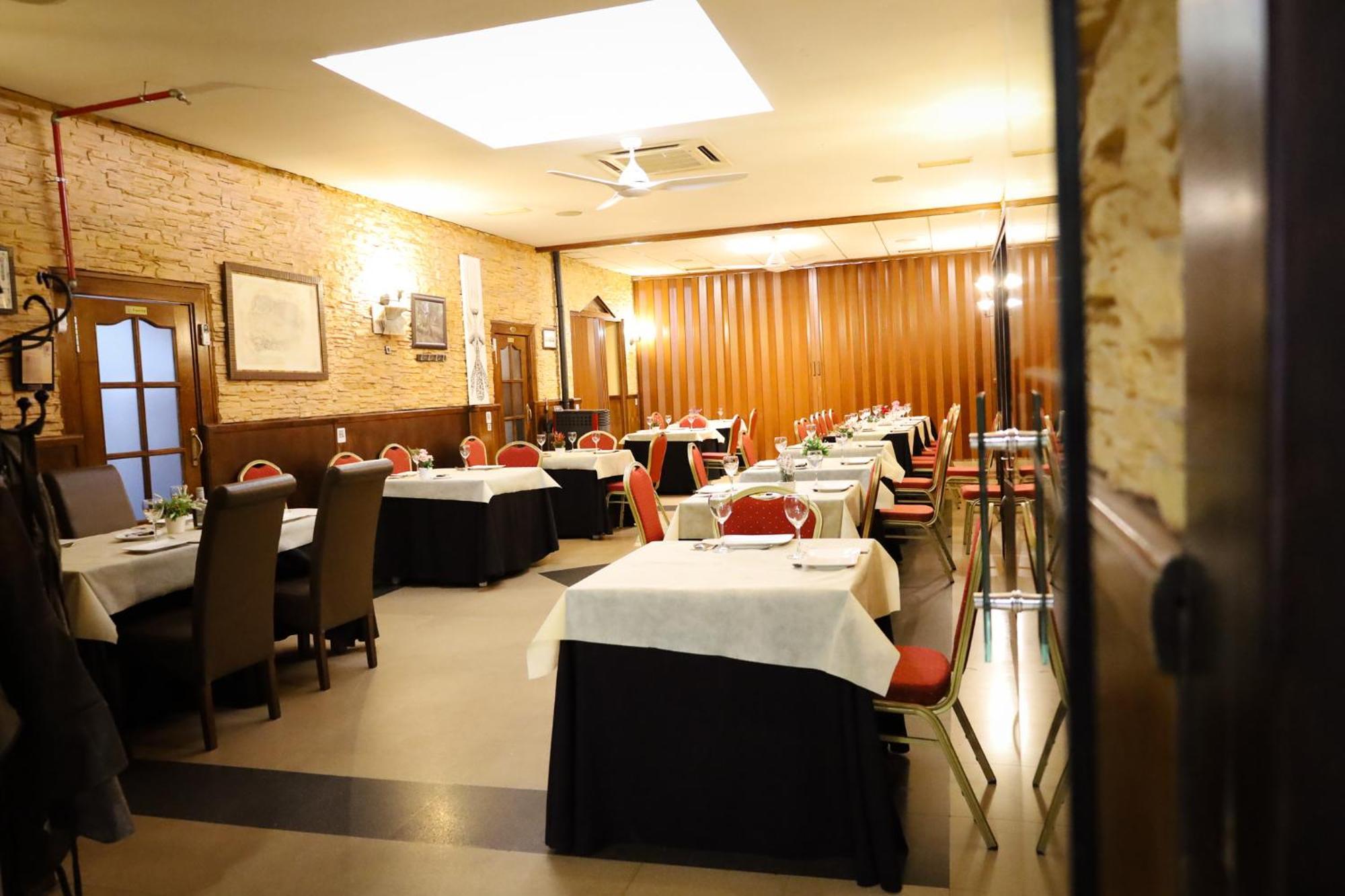 Hospedium Dlj Hostal Ben Nassar Arjona Zewnętrze zdjęcie